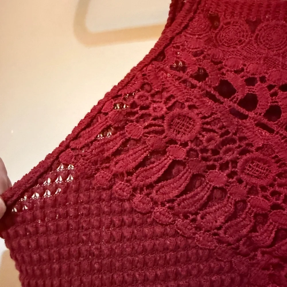 NWOT Red Cropped Ribbed Tank Top - Picture 3 of 6